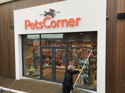 Commercial Window Clean at Pets Corner